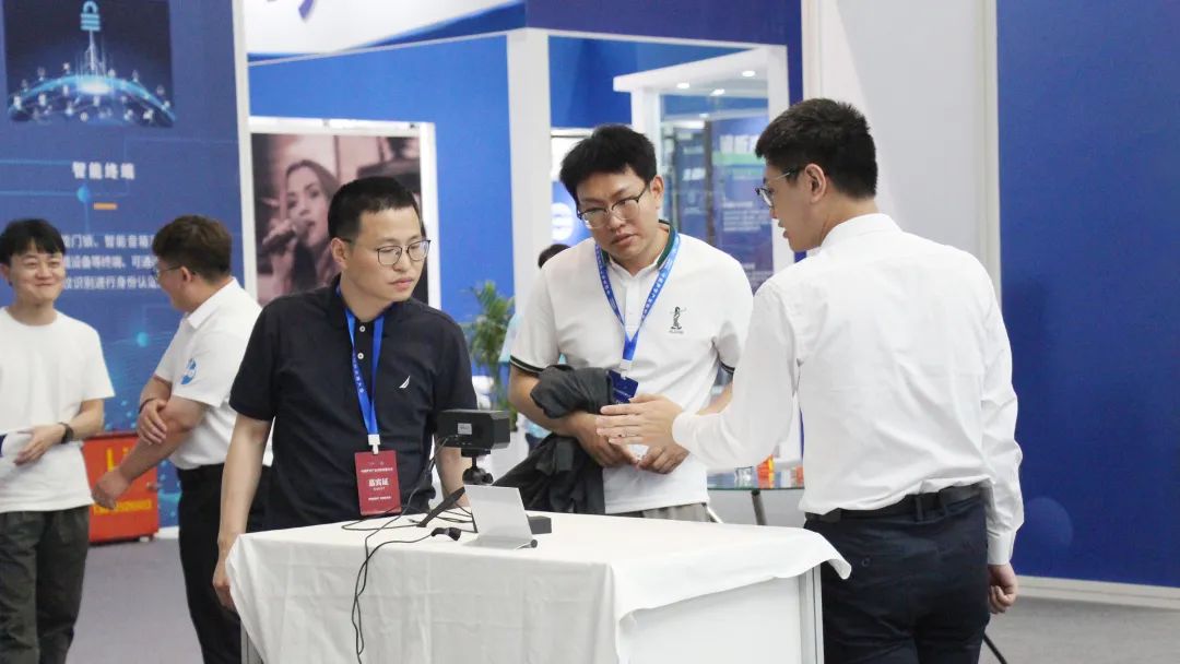 1685683474661061.jpg 1685683474661061.jpg