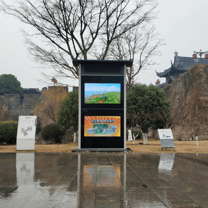 700-700 （297kb）.png