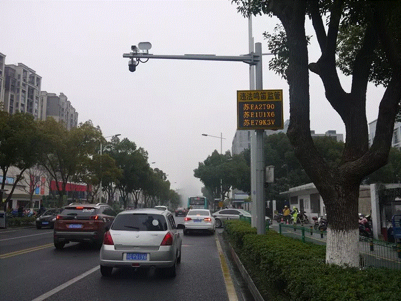 鳴笛抓拍設(shè)備